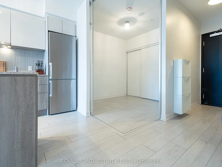 31 Tippett Rd #657 — Photo 6