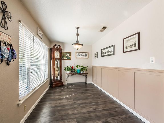 5th image of 1208 Sereno Dr