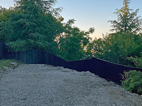 5th image of 400 Rodrigues Ave #A