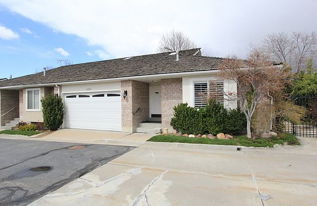 1st image of 2253 E Lincoln Ct