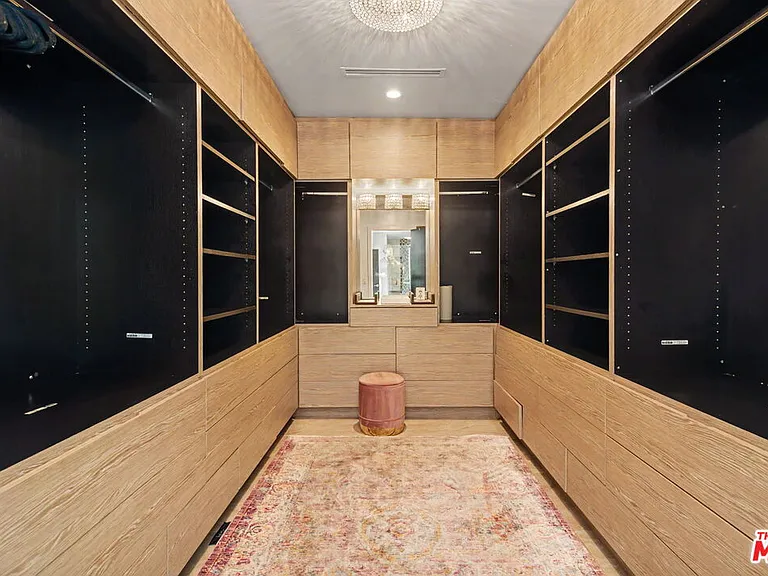 2766 Ellison Dr — Photo 28