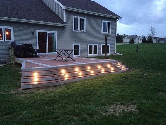 Deck, composite w/lights