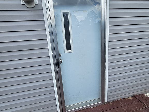 3rd image of 2613 E Coffelt Rd #11