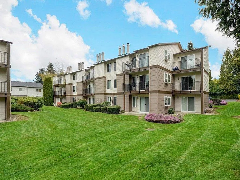 12617 NE 130th Way #A101 — Photo 19