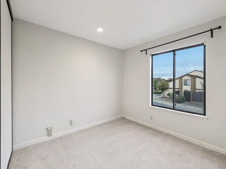 34898 Tiburon Ter — Photo 22