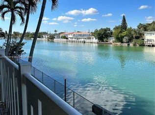 7900 Tatum Waterway Dr APT 304, Miami Beach, FL 33141