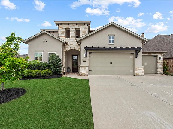 2nd image of 11203 Whitecap Bay Cir