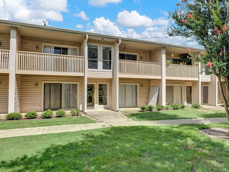 1st image of 6787 Quail Hollow Ct APT 4