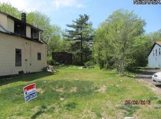 2620 E 89th St, Cleveland, OH 44104
