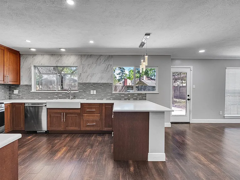 4430 Echo Falls Dr — Photo 6