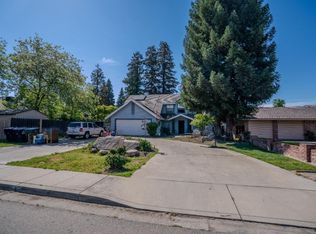 1117 E Tulare Ave, Visalia, CA 93292