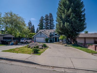 1117 E Tulare Ave, Visalia, CA, 93292