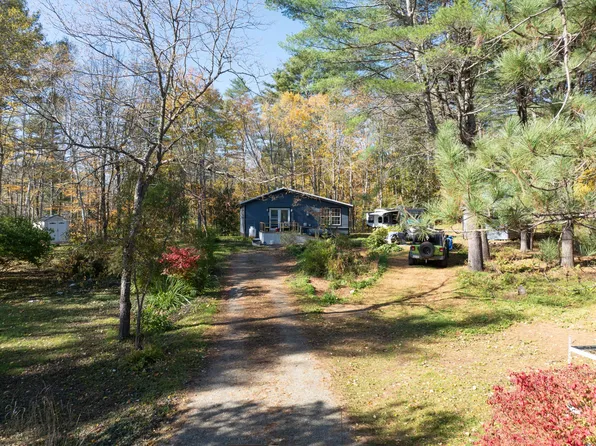 64 Oak Hill Road, Belfast, ME 04915