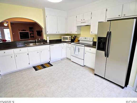 2nd image of 2158 Waters Mill Point #2158