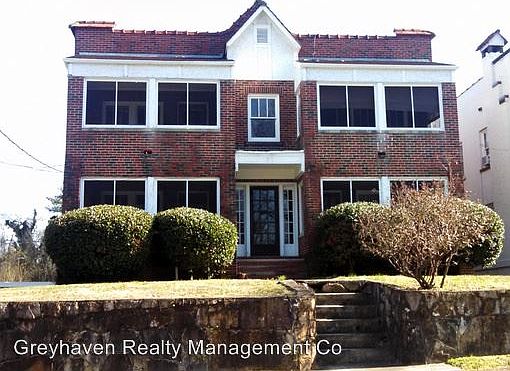 1st image of 712 Forest Ave
