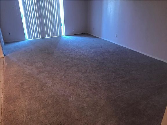 4th image of 100 Harbor Dr Unit 101A