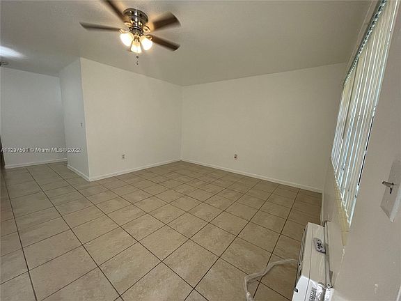 2nd image of 1471 NE 170th St APT 116A