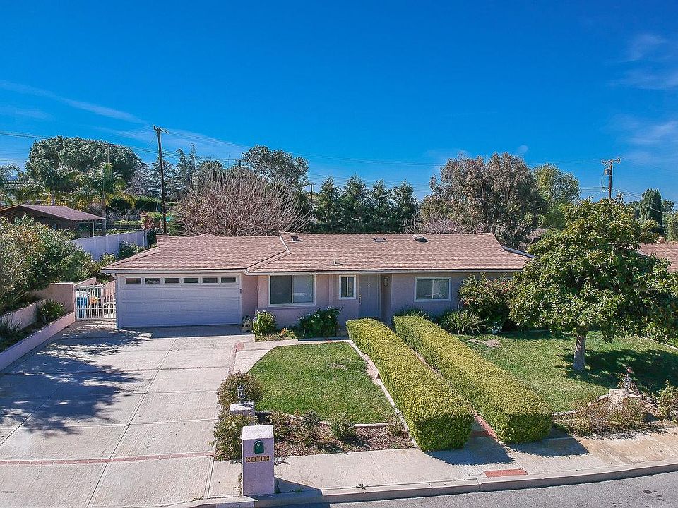 1st image of 2113 Calle Camelia