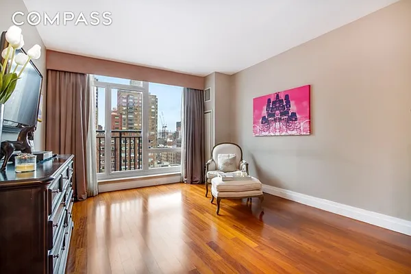 Rented by Compass | media 27