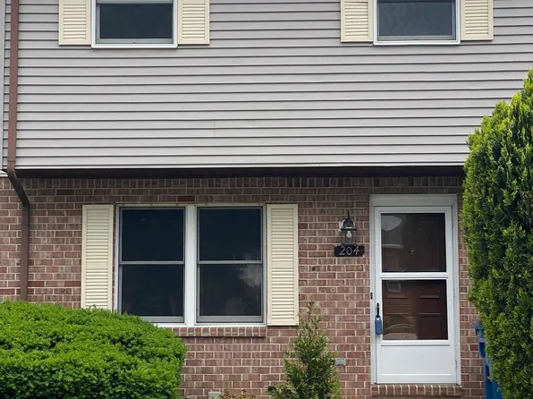 204 Marion Ave, Carlisle, PA 17013
