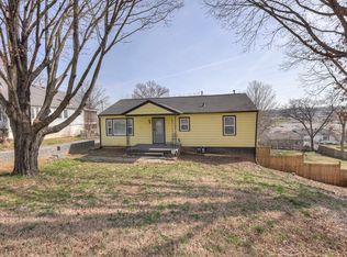 2113 Thomas Ave, Columbia, TN 38401