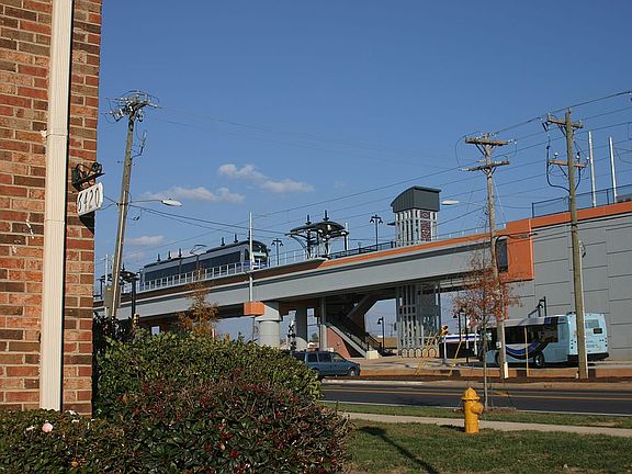 Proximity to LR Station