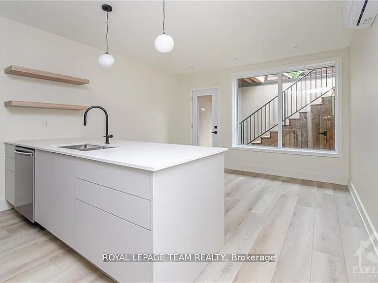 13 B 5th Ave #2 — Photo 2