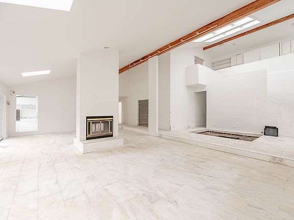 4th image of 25636 N Stoney Kirk Ct