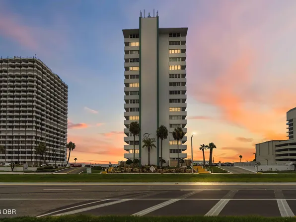 2800 N Atlantic Ave APT 1105, Daytona Beach, FL 32118