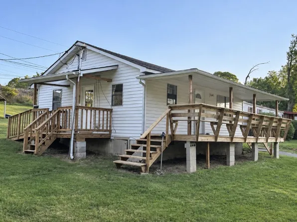 995 W Front St, Erin, TN 37061