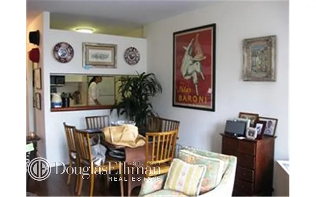 Rented by Douglas Elliman | media 4
