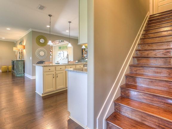 The Lexington Stairs to Bonus Room