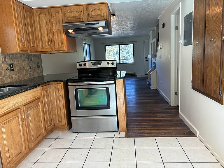 1601 Woodbridge Ct #1601 — Photo 23