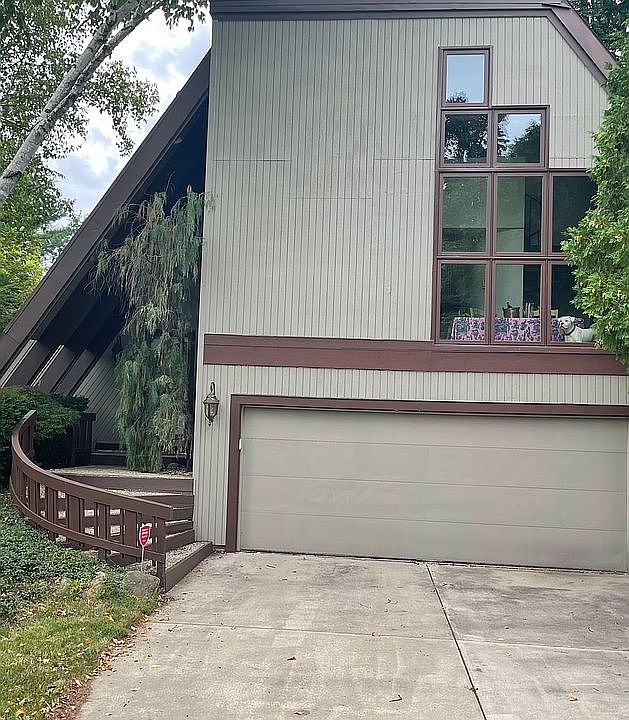 front view of the house 