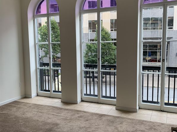 524 Broadway #201