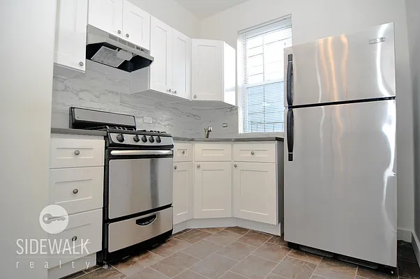 Rented by Sidewalk Realty LLC | media 41