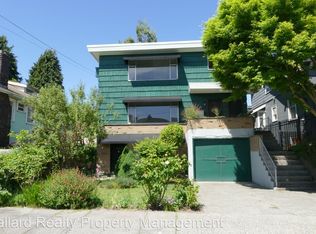 724 N 47th St, Seattle, WA 98103