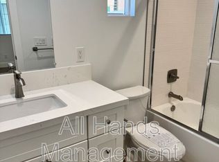 231 Loma Ave UNIT 16, Long Beach, CA 90803