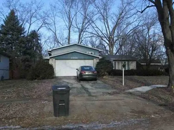 22628 Lorraine Ct, Richton Park, IL 60471