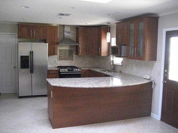 3rd image of 1906 Northridge Dr
