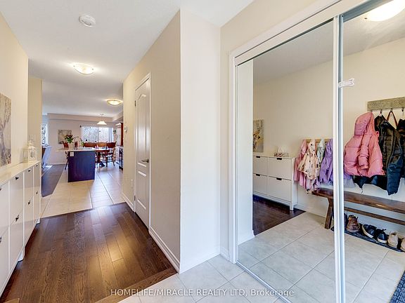 3rd image of 96 Esther Cres S
