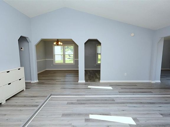5th image of 3801 Buckhorn Pl