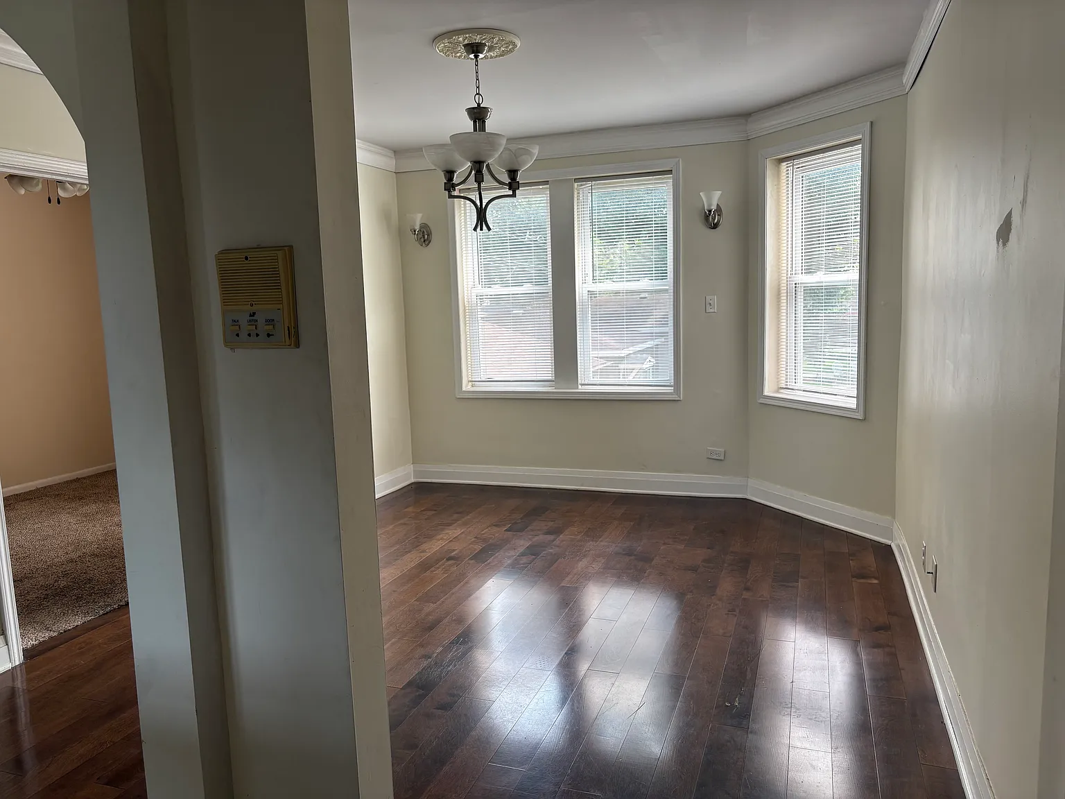 1 bed, 800 sqft, $1,100 — Photo 4