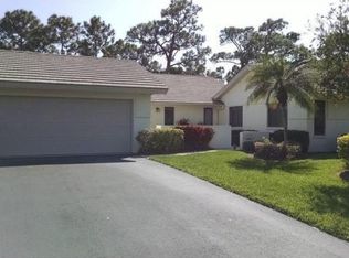 2105 NW Greenbriar Ln, Palm City, FL 34990