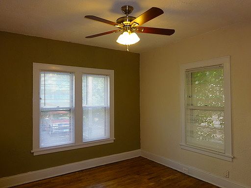 3rd image of 1912 Clinton Ave APT 107