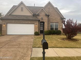 10886 Blake Cir, Olive Branch, MS 38654