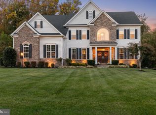 805 Lower Barn Way, Olney, MD 20832