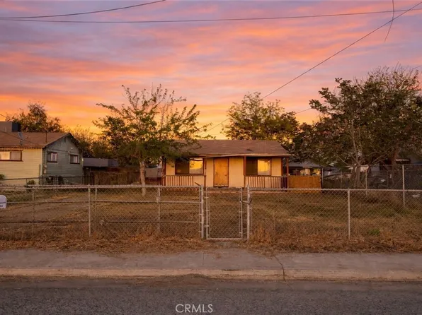 548 Page St, Porterville, CA 93257
