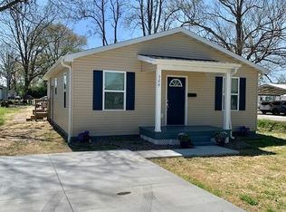 328 Cook Ave, Chaffee, MO 63740