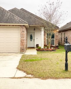 9823 Clearlake Ln, Denham Springs, LA, 70726